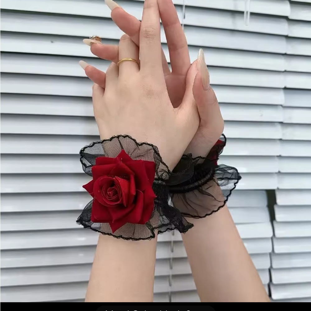 Elegant Black and Red Rose Lace Bracelet